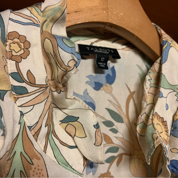 Talbots Top sleeveless beautiful flower pattern Silk58% 42%Cotton - Picture 1 of 4